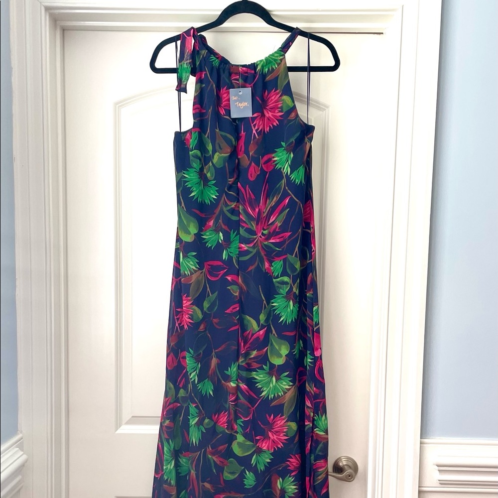 Maxi dress NWT🌸sz 8